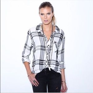 Rails | Gorgeous Soft Black & White Plaid Top